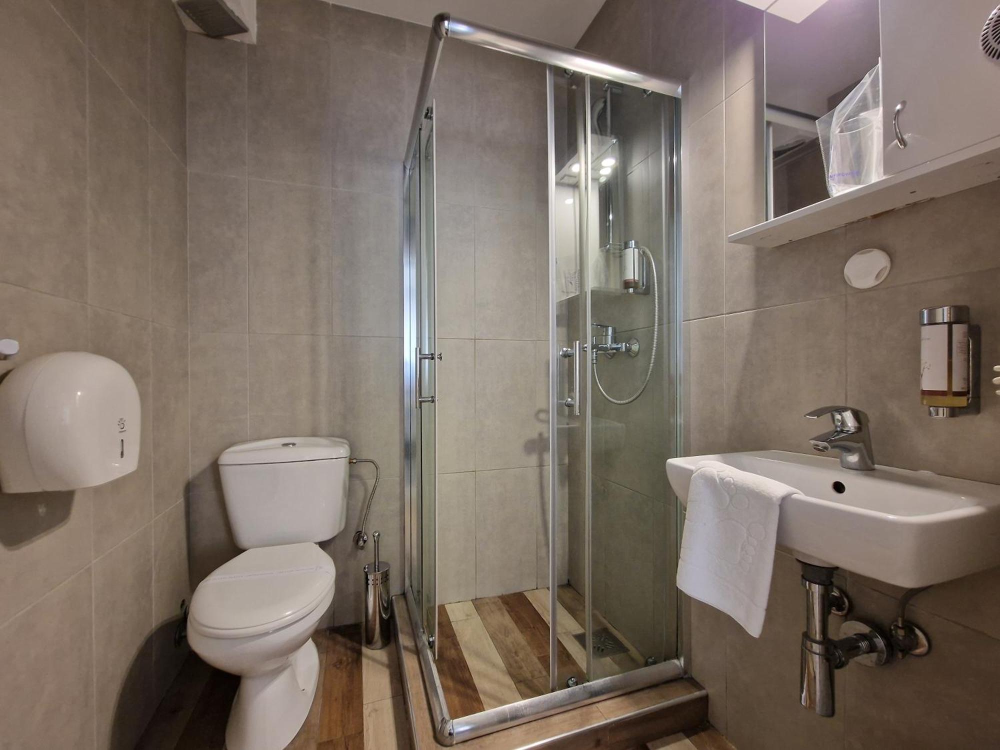 Garni House 46 Plus Belgrade Extérieur photo